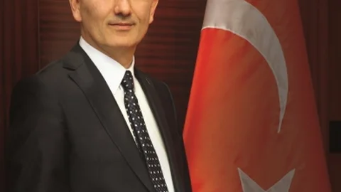 Hasan Kalyoncu Üniversitesi Rektöründen 12 Mart İstiklal Marşı Mesajı
