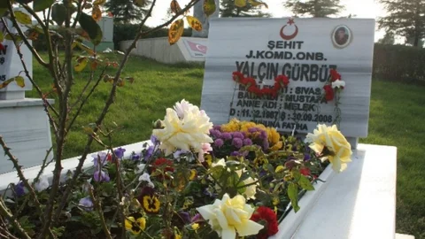 Şehitliklere 18 Mart Bakımı!