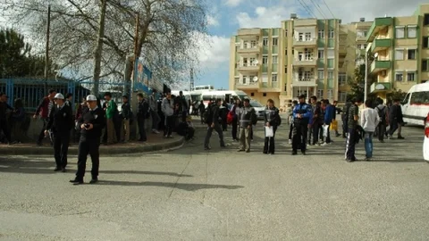 Toplum Destekli Polisten Okullar Bölgesinde Denetim