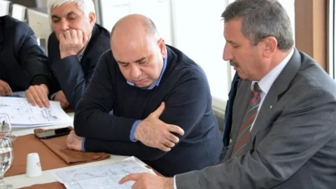 Vali'den İş Adamlarına Birlik Çağrısı