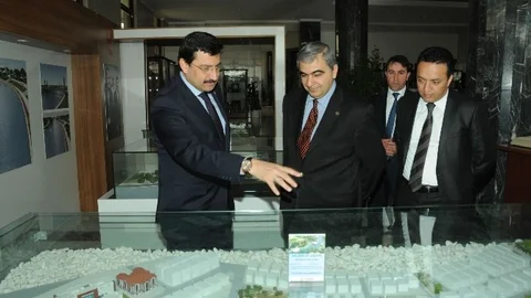 KKTC Büyükelçisi'nden Başkan Ak'a Ziyaret