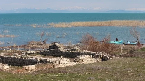 Beyşehir Gölü'ne Kıyısı Olan Mahallelere Feribotlu Ulaşım