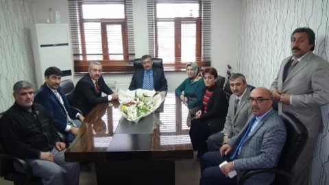 Hizmet-Iş İle Tomarza Belediyesi Arasında Toplu İş Sözleşmesi İmzalandı