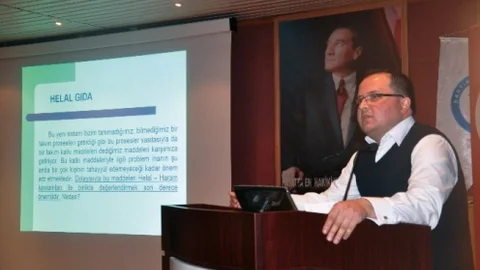 BÜ'de Helal Ve Temiz Gıda Konuşuldu