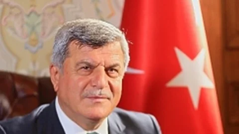 Başkan Karaosmanoğlu İstiklâl Marşı'nın Kabulünün 94'üncü Yılını Kutladı