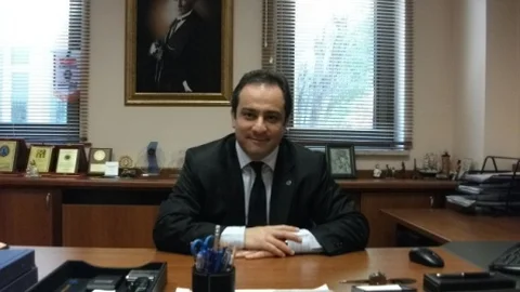 Prof. Dr. İlhan “Yağ Tüketin Önerisi Türkiye'yi Obez Yapabilir”