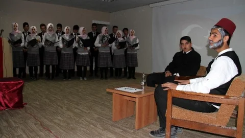 İstiklal Marşı'nın Kabulü Ve Mehmet Akif Ersoy'u Anma Günü