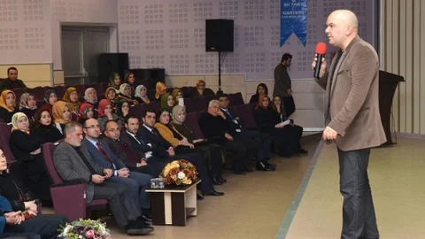 Başkan Üzülmez Çanakkale Ruhunu Kartepelilerle Birlikte Dinledi