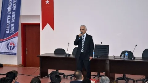 Yurtkur Bölge Müdürü Ahmet Kölemen Oğuzeli MYO'da