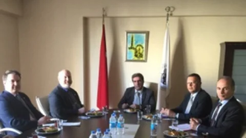 ABD Heyeti Disiad'ı Ziyaret Etti