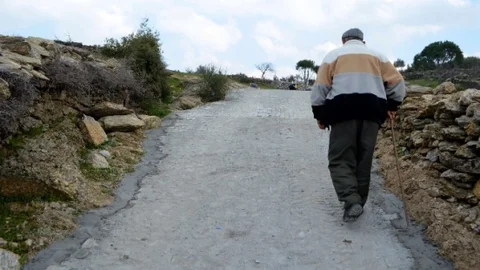 Söke'de Avcılar Mahallesi Parke Taşına Kavuşuyor
