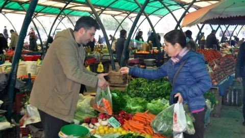 Sebze Ve Meyve Fiyatları Cep Yakıyor