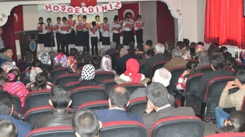 İstiklal Marşı'nın Kabulü Ve Mehmet Akif Ersoy'u Anma Günü