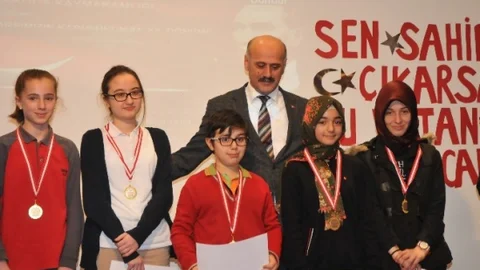 Akçakoca'da Mehmet Akif Ersoy Hayır Ve Dualarla Anıldı