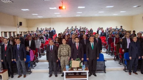 Milli Şair Vefatının 79. Yılında Anıldı