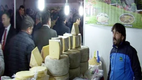 Protokol Konuştu Esnaf Coştu