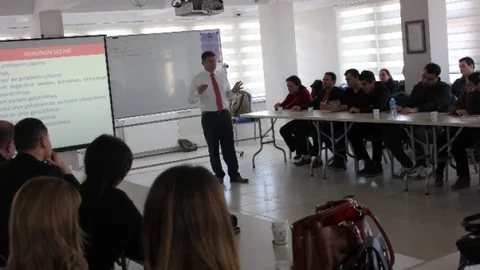 Omüsem'den Öğretmenlere Bilimsel Destek Eğitimi