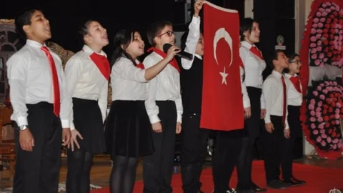 İstiklal Marşı'nın Kabulü Ödemiş'te De Kutlandı