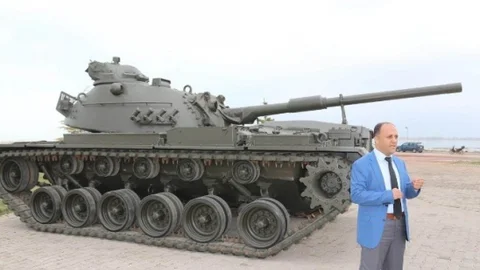 Ömrünü Tamamlayan İki Tank Vuslat Parkı'na Yerleştirildi