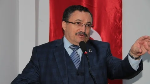 İlkadım Kaymakamı Seçim Öncesi Muhtarları Uyardı