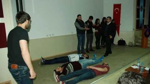 Nlp Uzmanından Hipnoz Şov