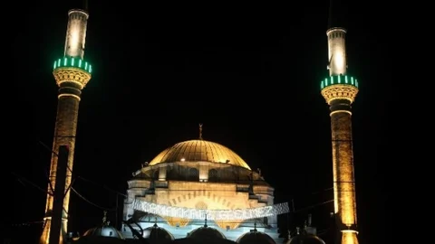 Çanakkale'nin 100. Yılına Özel ‘Çanakkale Geçilmez' Mahyası