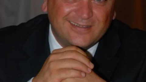 Ünlü Turizmci CHP'den İzmir'de Aday Adayı Oldu