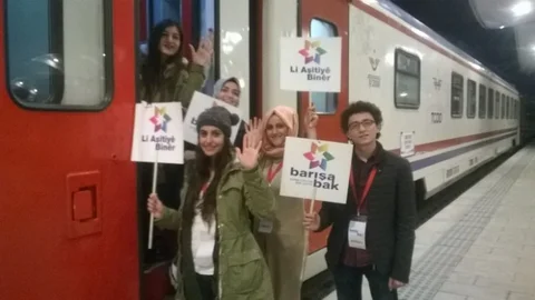 Barış Treni Eskişehir'den Ayrıldı