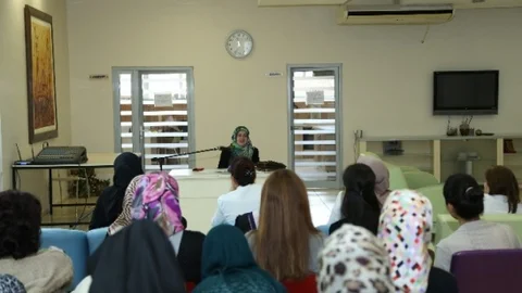 Kadınlara ‘Ailede Sadakat' Semineri