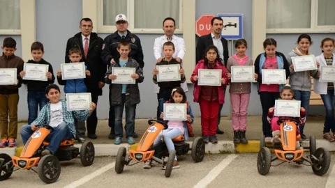 Çocuklara Trafiği Sevdiren Park