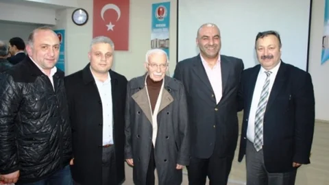 Prof. Tozlu Giresun'da Eğitim Felsefesinin Boyutlarını Anlattı
