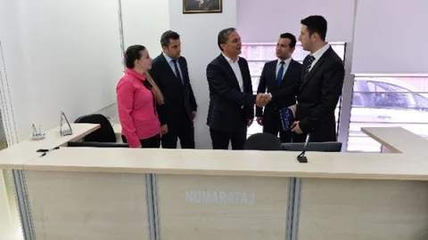 Muratpaşa'da Hizmet Vatandaşın Ayağına Gidiyor