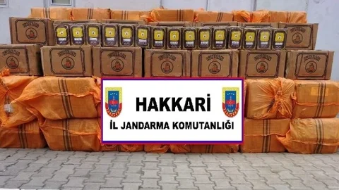 Hakkari'de 3 Ton 510 Kilogram Çay Ele Geçirildi