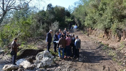 DSİ Finike Ve Kumluca'da Olası Taşkınlara Karşı Tedbir Alıyor