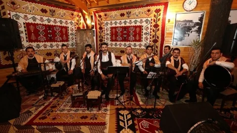 Orman Park'ta Sıra Geceleri Devam Ediyor