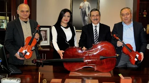 Tepebaşı Çocuk Senfoni Orkestrası'na Destek