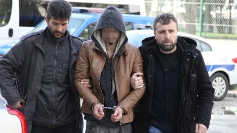 5 Kişinin Bıçaklanmasıyla İlgili 2 Kişi Adliyeye Sevk Edildi