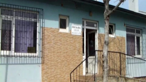 Ayvalık'ta Doktorlar İş Bıraktı