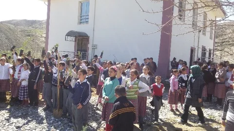 Sincik İlçesinde “Okullar Hayat Olsun” Projesi