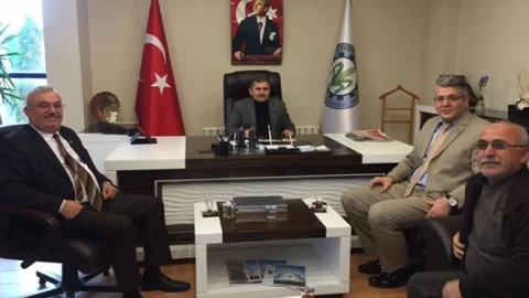 Ulusoy'dan Sakarya Ticaret Borsası'na Ziyaret