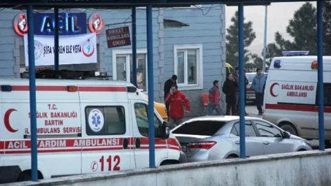 Vurduğu Arkadaşının Öldüğünü Zannederek İntihar Etti