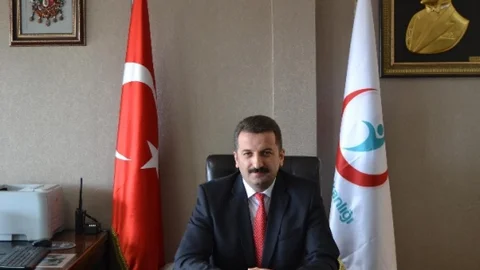 Doç. Dr. Başaralı Sağlık Çalışanlarının Tıp Bayramı'nı Kutladı