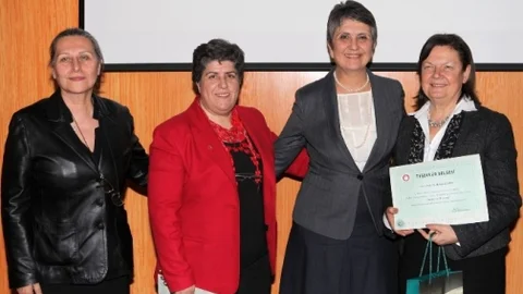 Kadına Yönelik Şiddet Toplumsal Travma Yaşanmasına Neden Oluyor