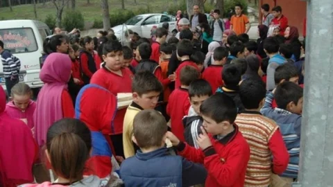 Yatılı Öğrencilerden Çanakkale Şehitlerine Lokma