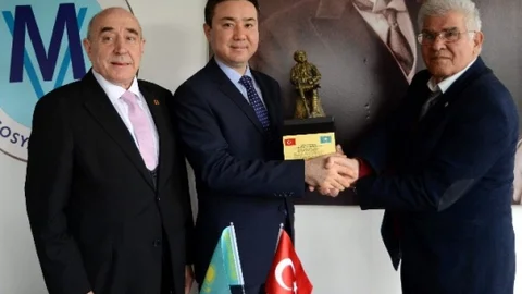 Astana'ya Yapılan Atatürk Anıtına Teşekkür