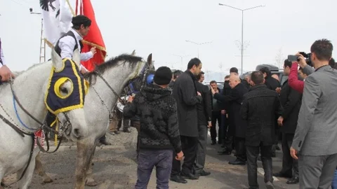 Ala'ya Erzurum'da Atlı Karşılama
