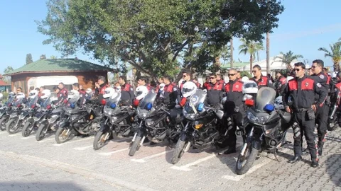 Yunus Timlerinin Eğitimi Görenleri Büyülüyor