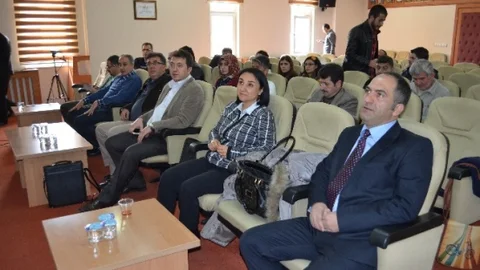 Gazetecilere İletişim Ve İletişim Becerileri Semineri