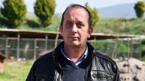 Aliağa'da Hayvan Barınaklarına Bahar Temizliği