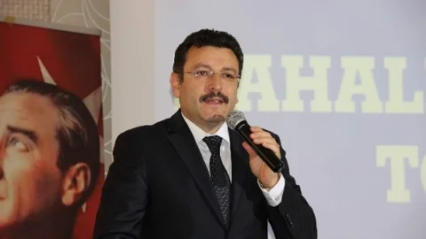 AK Parti'nin Mahalle Başkanları Toplantısı Yapıldı